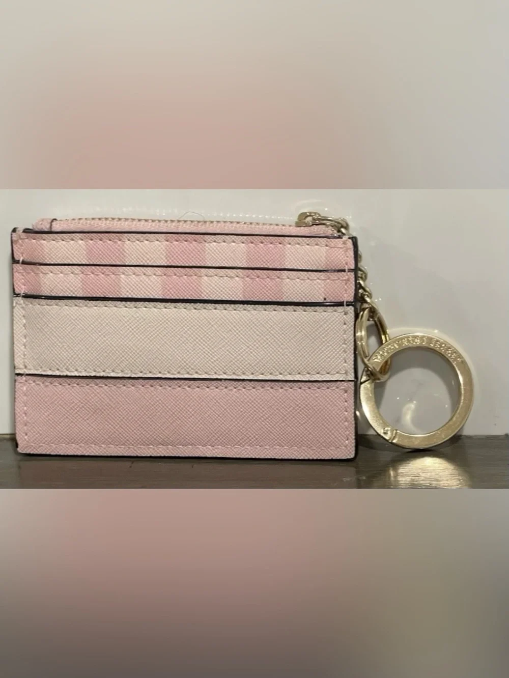 Victorias Secret used few